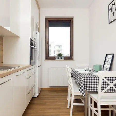 Wola Business Apartman *